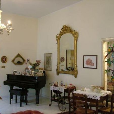 B&B Chez Caroline Naples Exterior photo